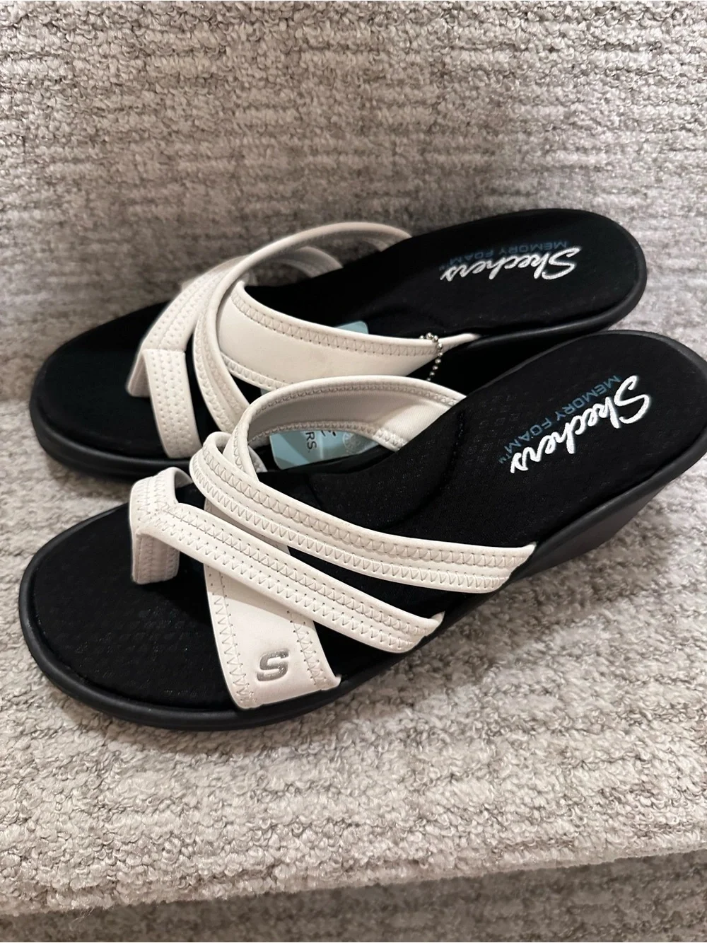 Skechers easy slip